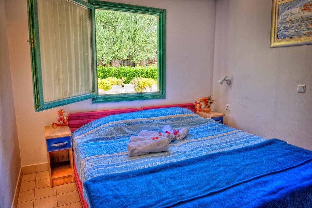 Apartment Bonaca Клек Екстериор снимка